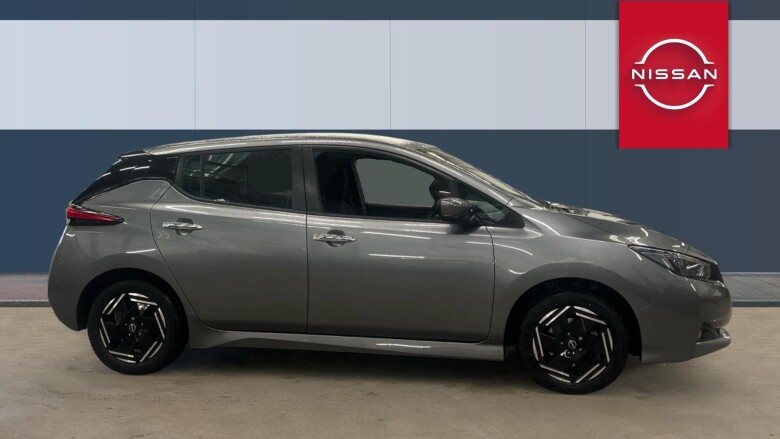 Nissan LEAF 110kW Acenta 39kWh 5dr Auto Electric Hatchback